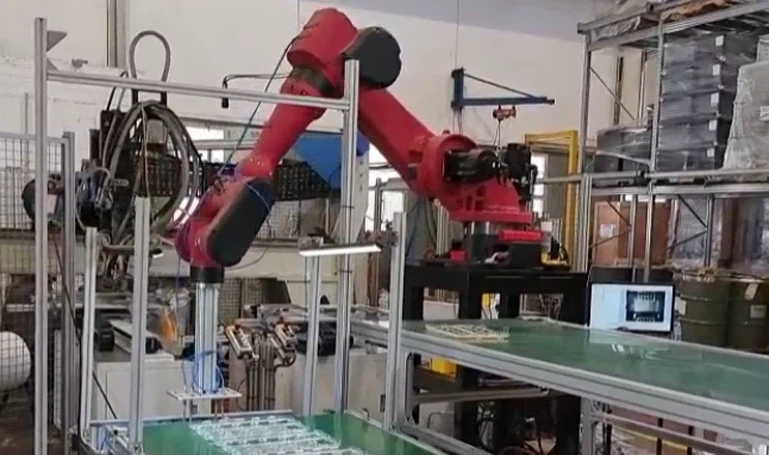 huge industrial robot stacking huge industrial robot stacking